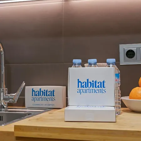 Habitat Parlament Balconies アパート バルセロナ